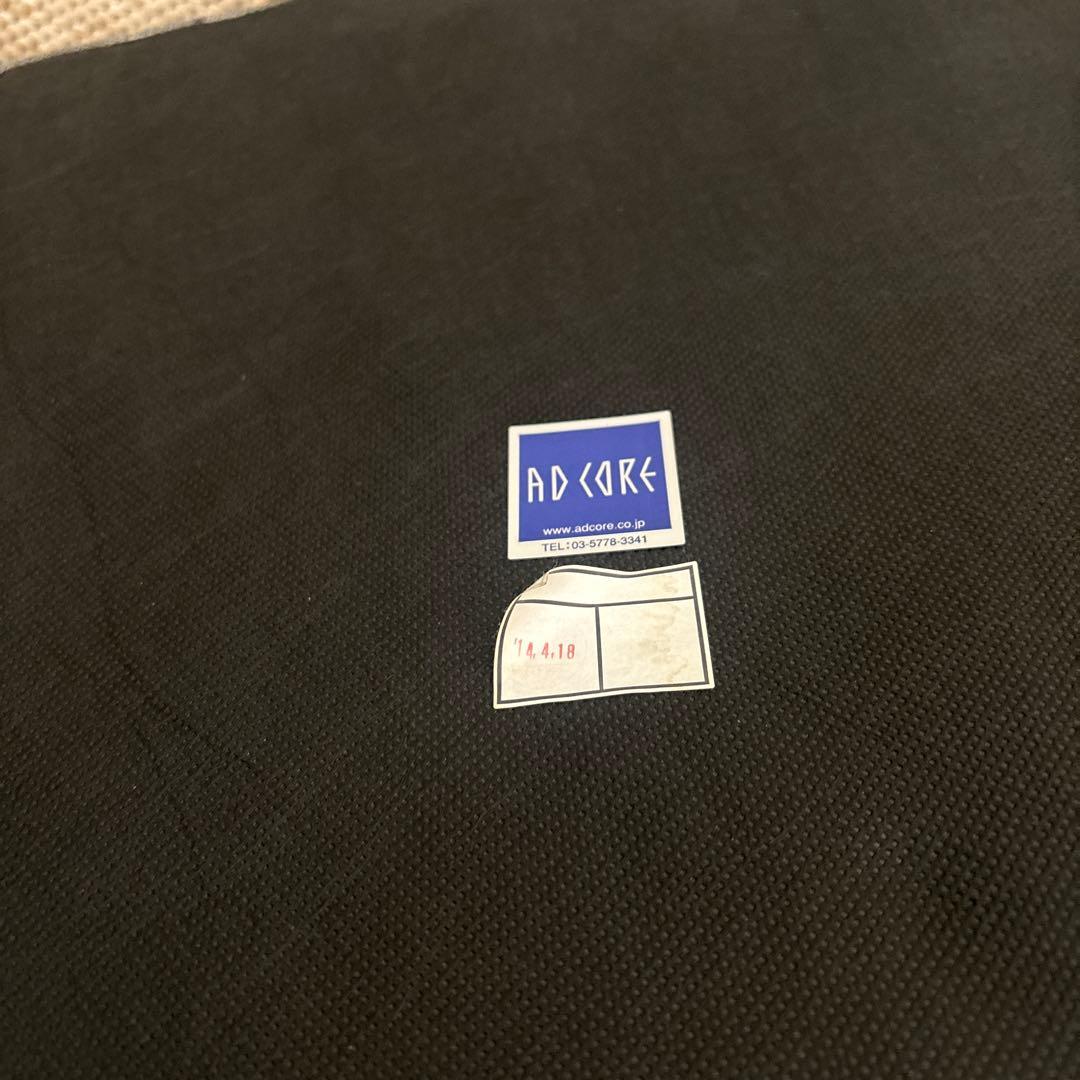 ADCOREチェック柄のモダンな椅子2脚セット