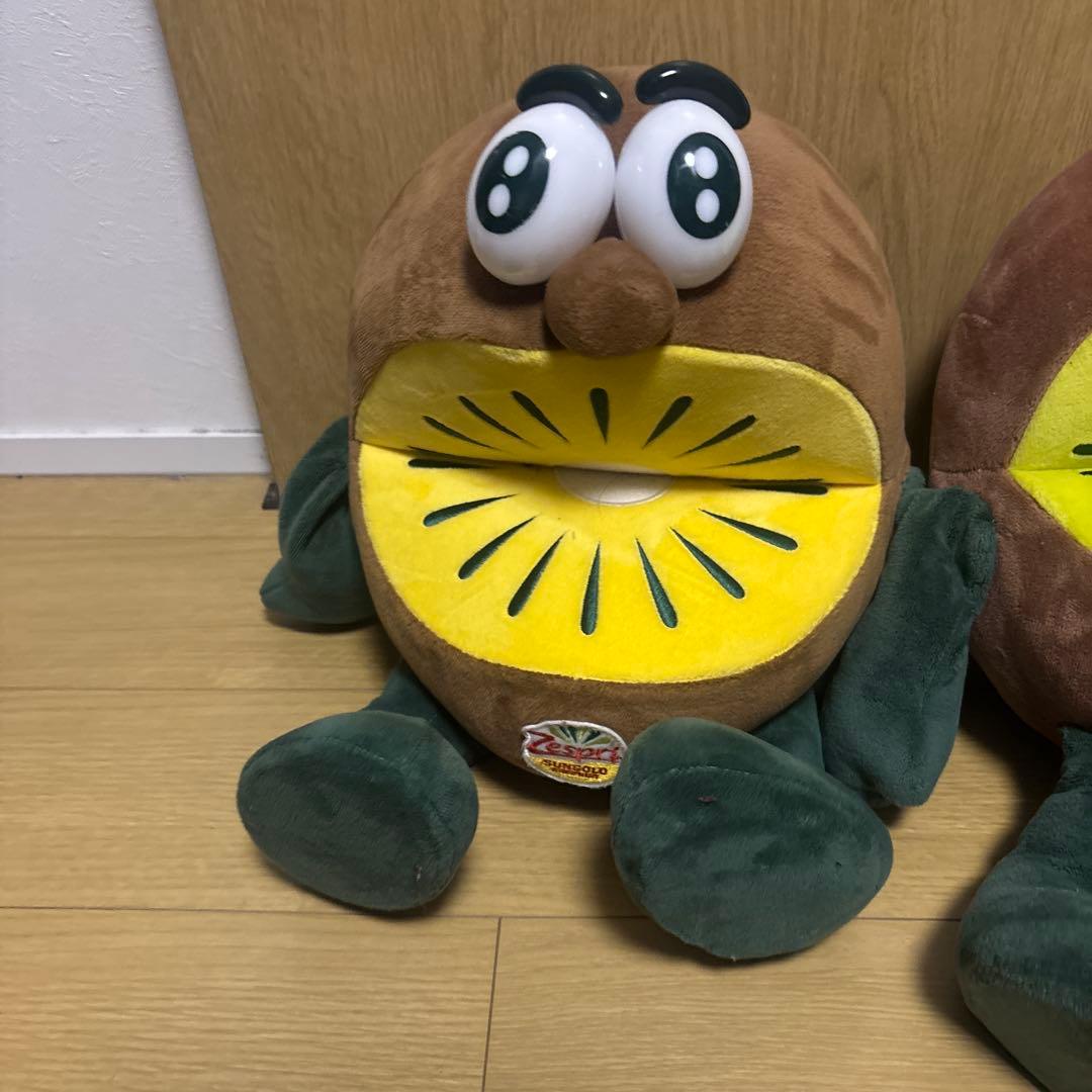 ひろぴー 【非売品】特大サイズゼスプリキウイ ぬいぐるみ 約30cm