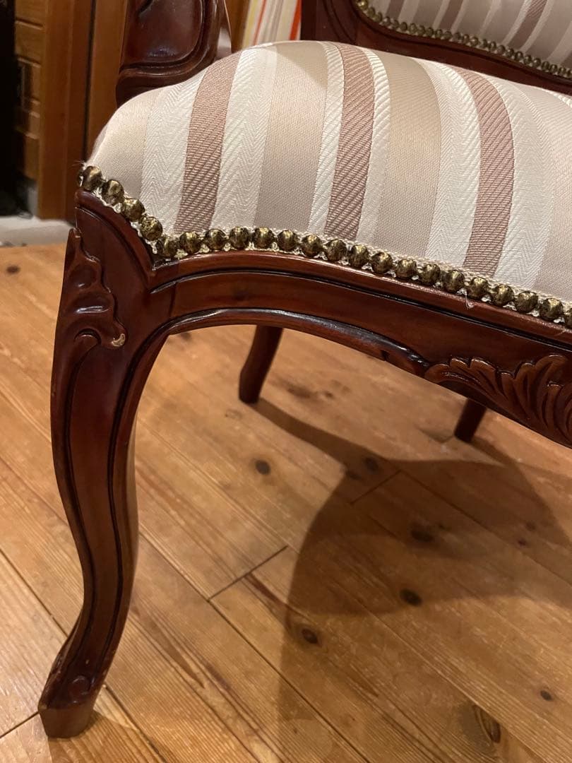 アームチェア　マルシェチェア　ロココ調　アンティーク　猫脚　ダイニングチェア
