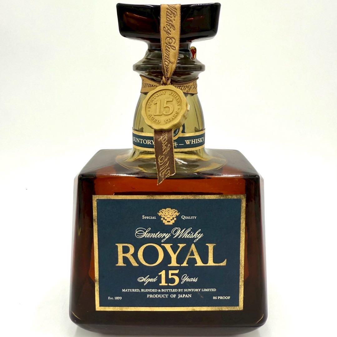 サントリー ローヤル プレミアム 15年　700ml 43% シェリー樽貯蔵