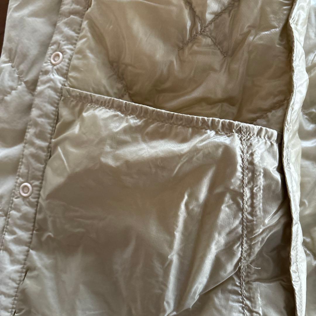 モンベルスペリオダウンラウンドネックジャケット アイボリー　Lサイズ