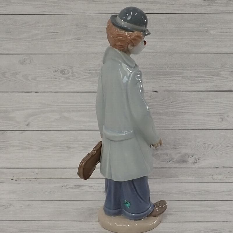 RU-6181リヤドロフィギュリン　ピエロ　2体 サックス　バイオリン音楽隊