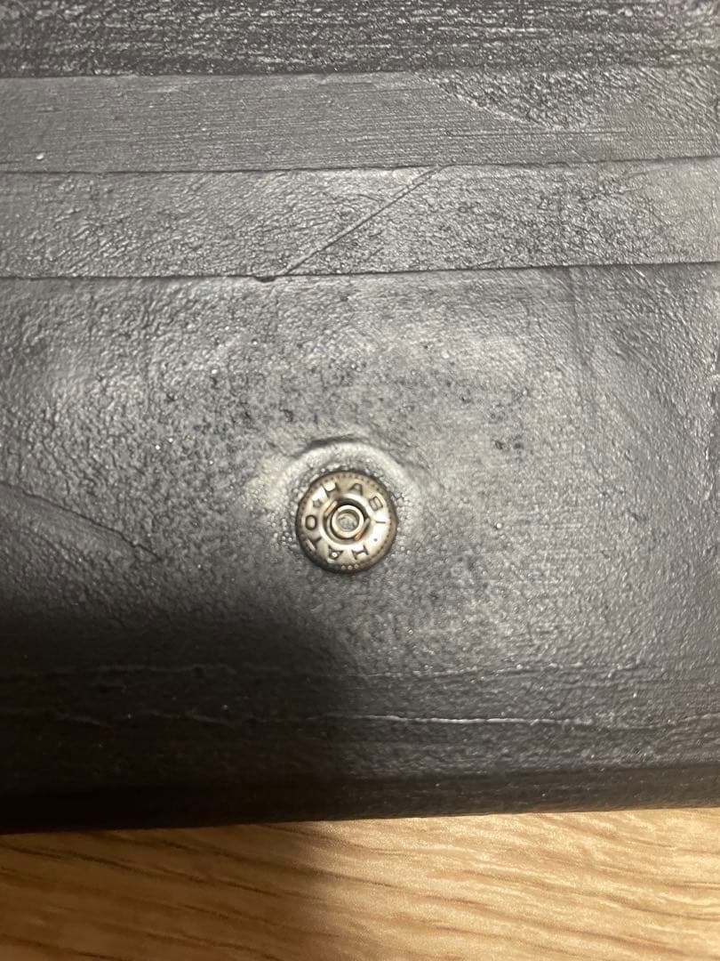 財布　三つ折り　マルジェラ　バレンシアガ　ロエベ