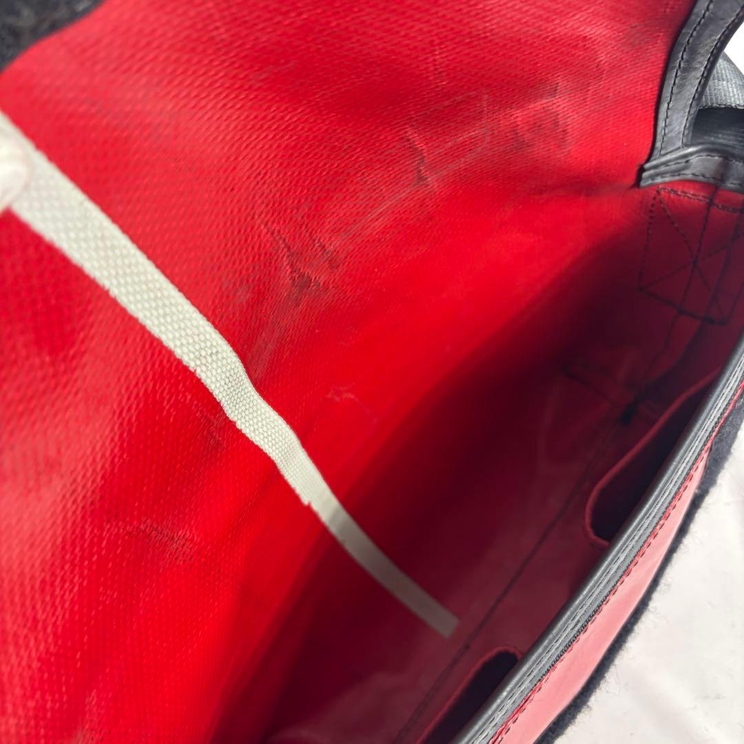 FREITAG メッセンジャーバッグ 赤 レッド