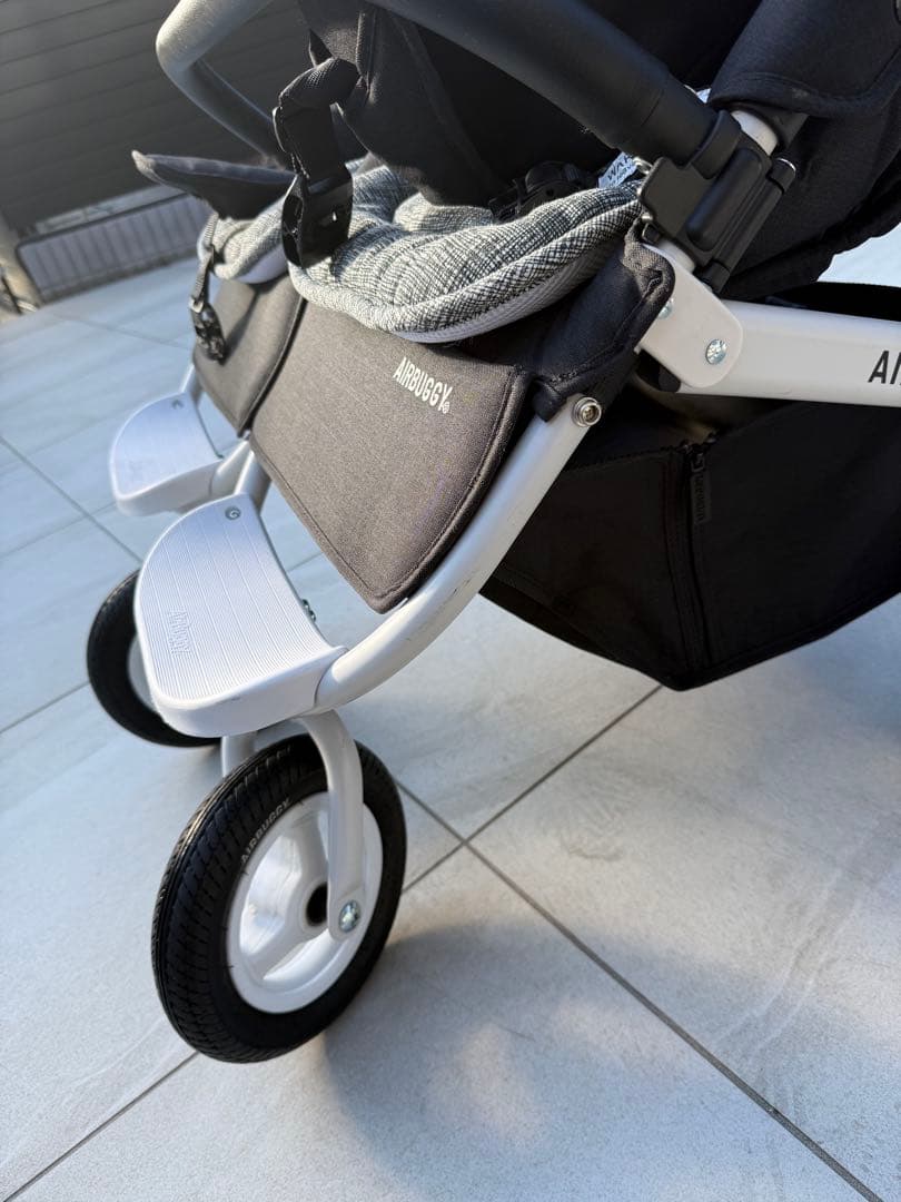 AIRBUGGY ダブルベビーカー ブラック/グレー
