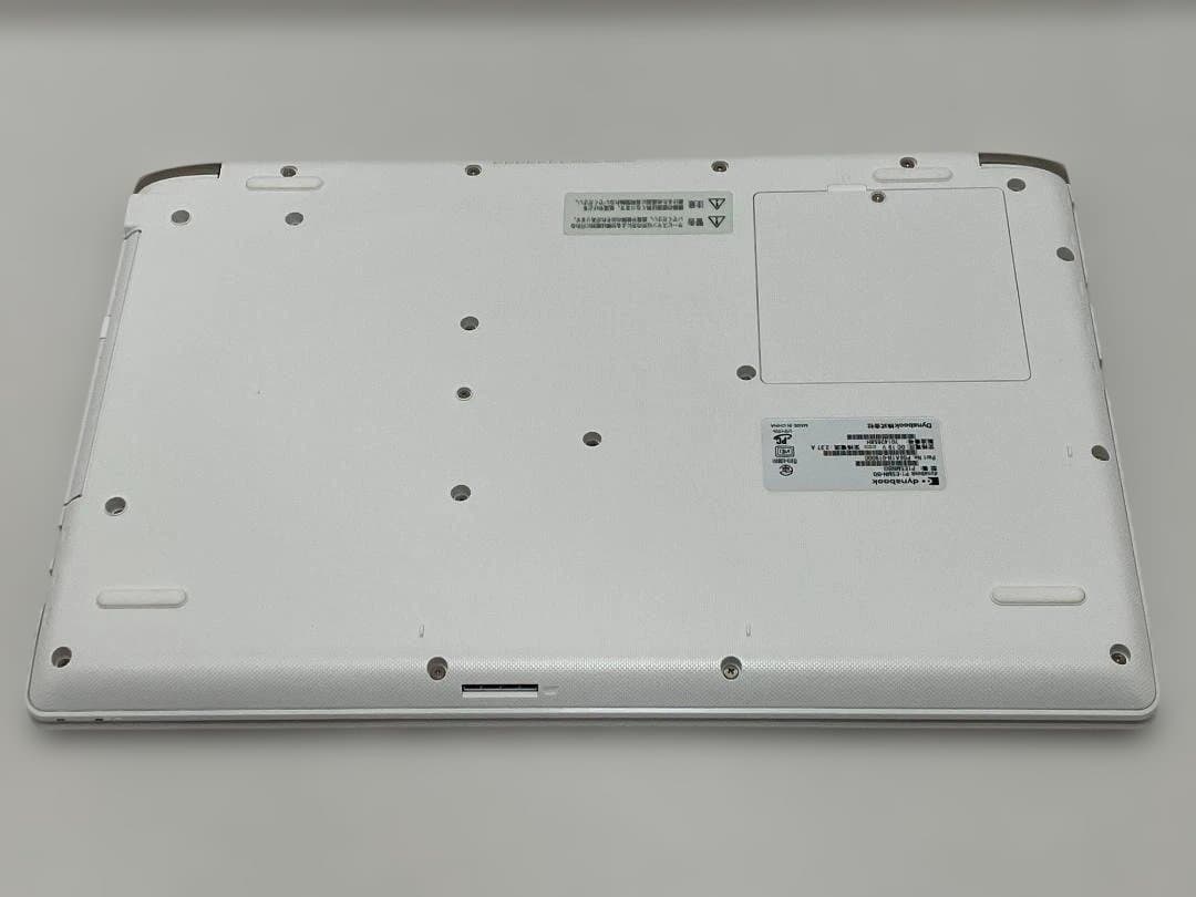 dynabookノートパソコン 10世代 i3/8GB/新品SSD/Win11