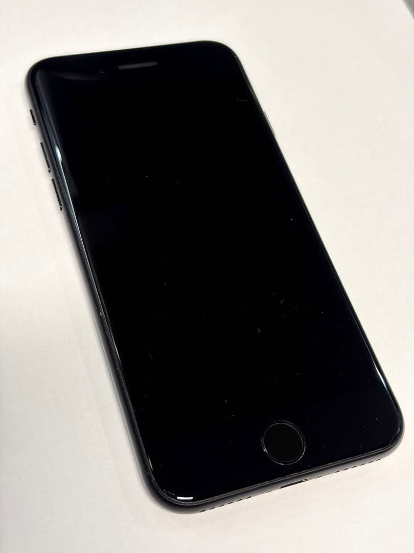 2020 iPhone SE2ブラック 第2世代 本体