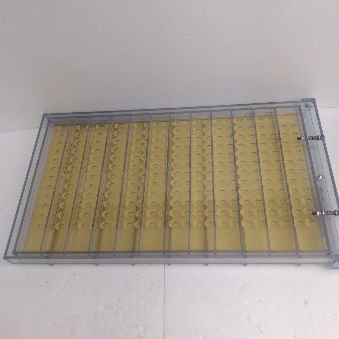 播種器 裸の王様 裸種子用 園芸 野菜 畑 花 種 288穴 3.3mm