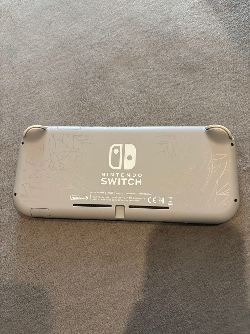 Nintendo Switch Lite ザシアン・ザマゼンタ　箱無し　中古品