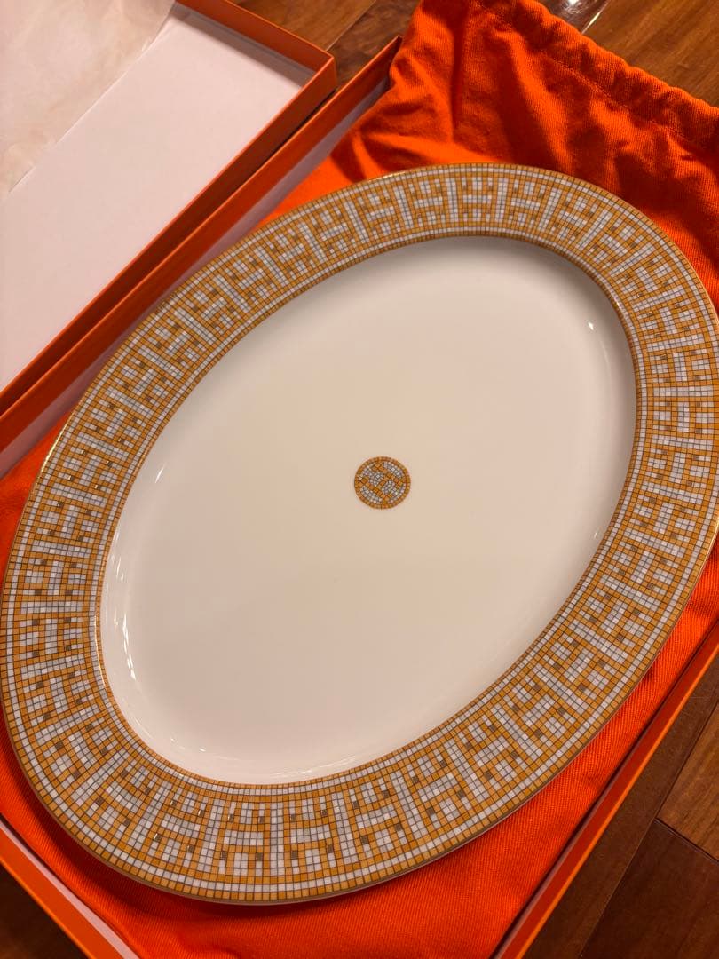 エルメス:オーバルプラッター 〈モザイク 24〉 ゴールド PM