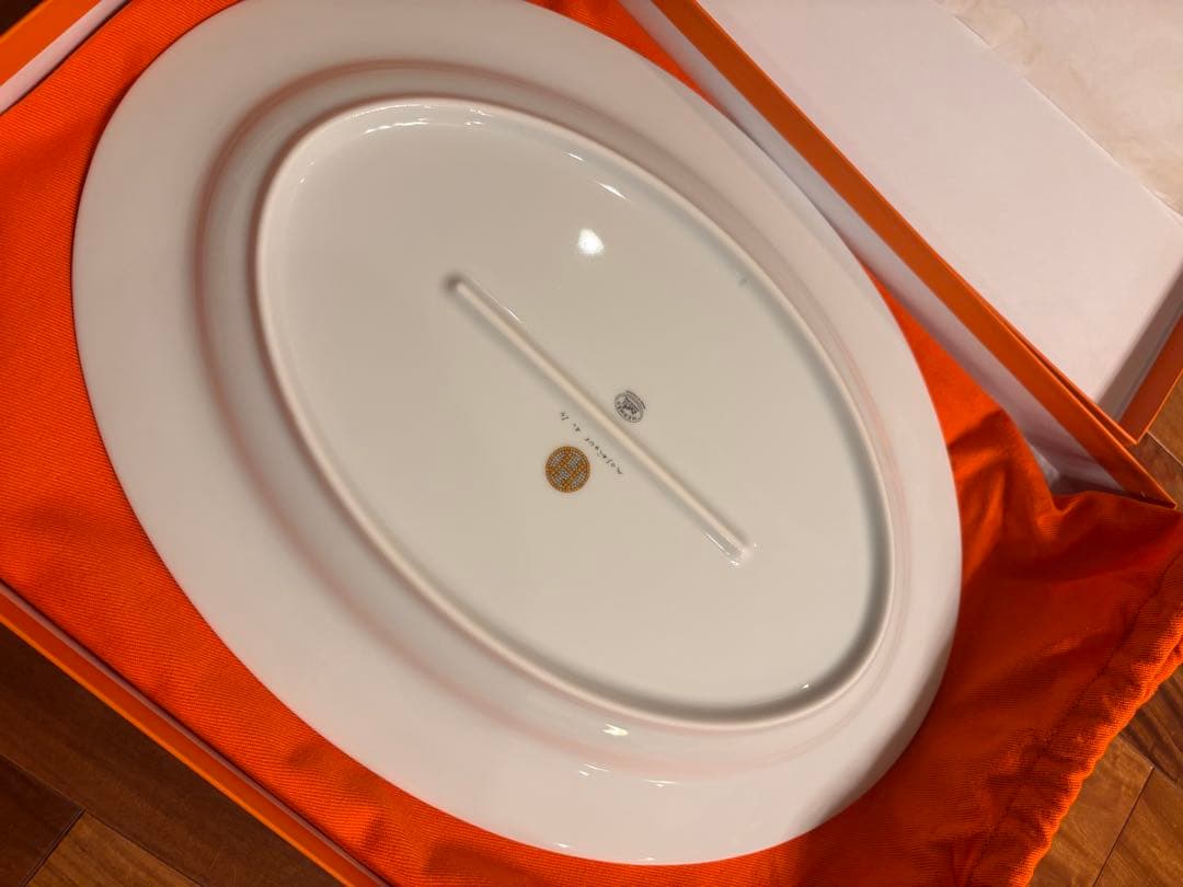 エルメス:オーバルプラッター 〈モザイク 24〉 ゴールド PM