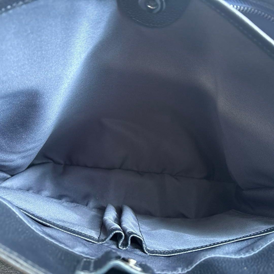 【極美品】ブルーシンシア ビジネス トート ネイビー 大容量 PC A4自立