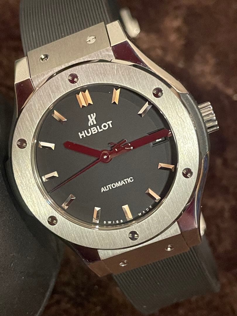 ウブロ クラシックフュージョン 38mm 565.NX.1171.RX 稼働品