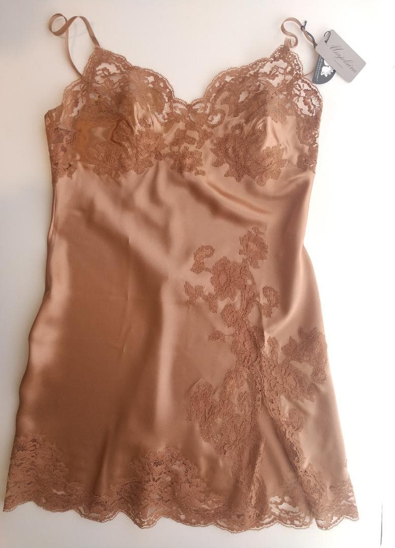 専用《マルジョレーヌ》Marjolaine　シルクスリップ　FR38 ②