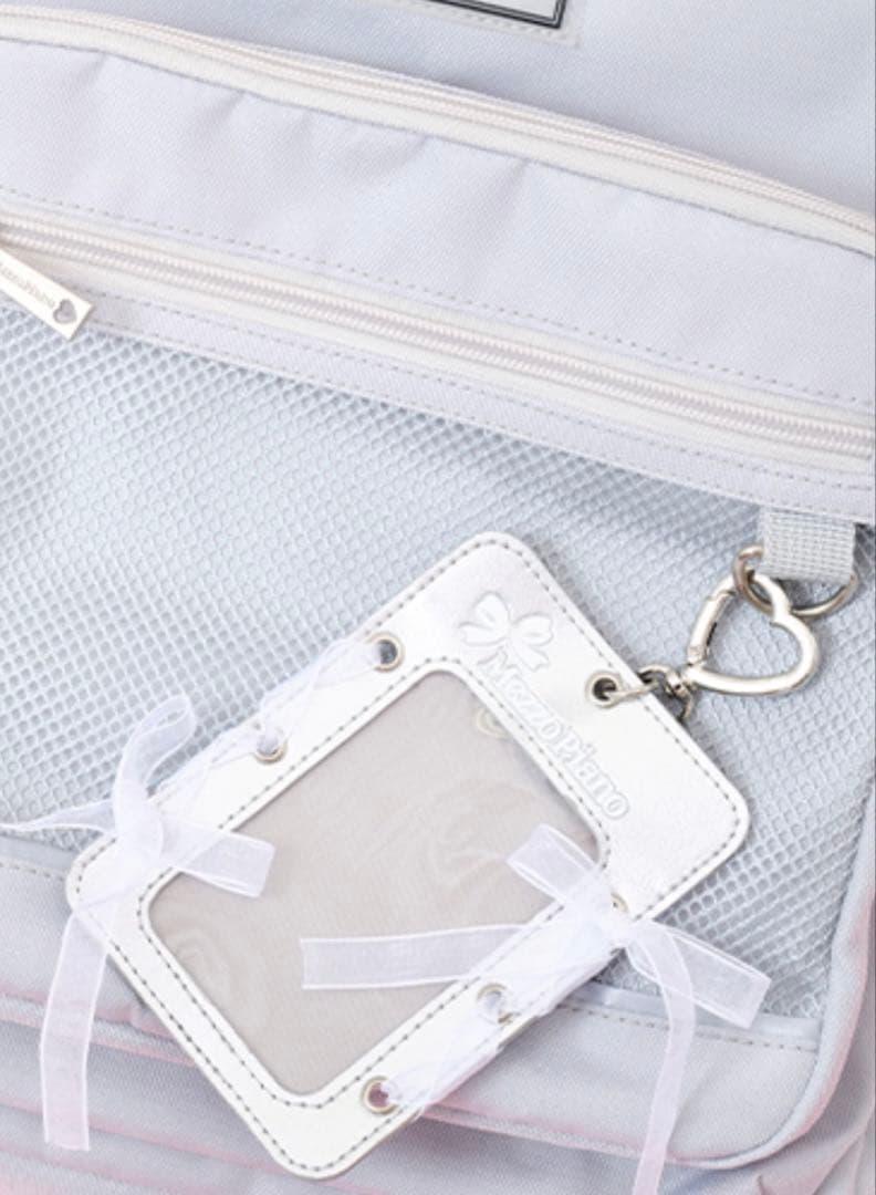 メゾピアノジュニア 【撥水】レースアップリボンカードホルダーつきリュック