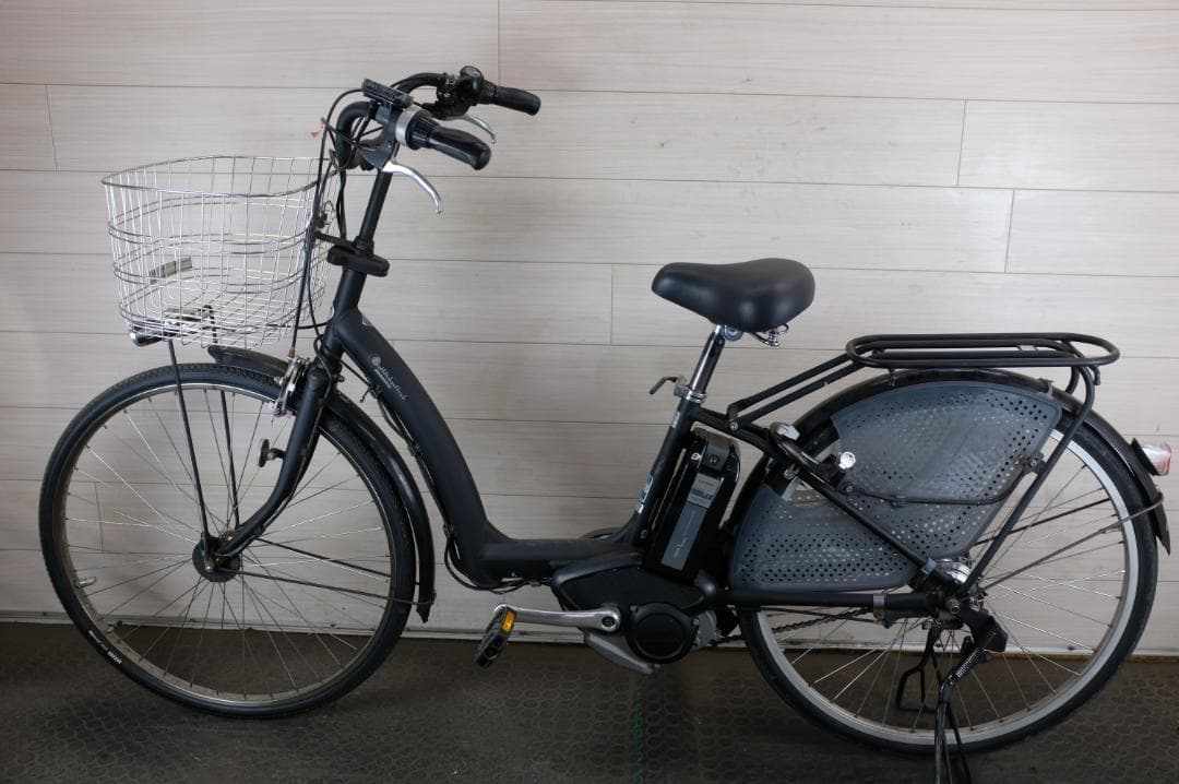 ブリヂストン製　ボーテ　26インチ　3段　8.9Ah充電器あり