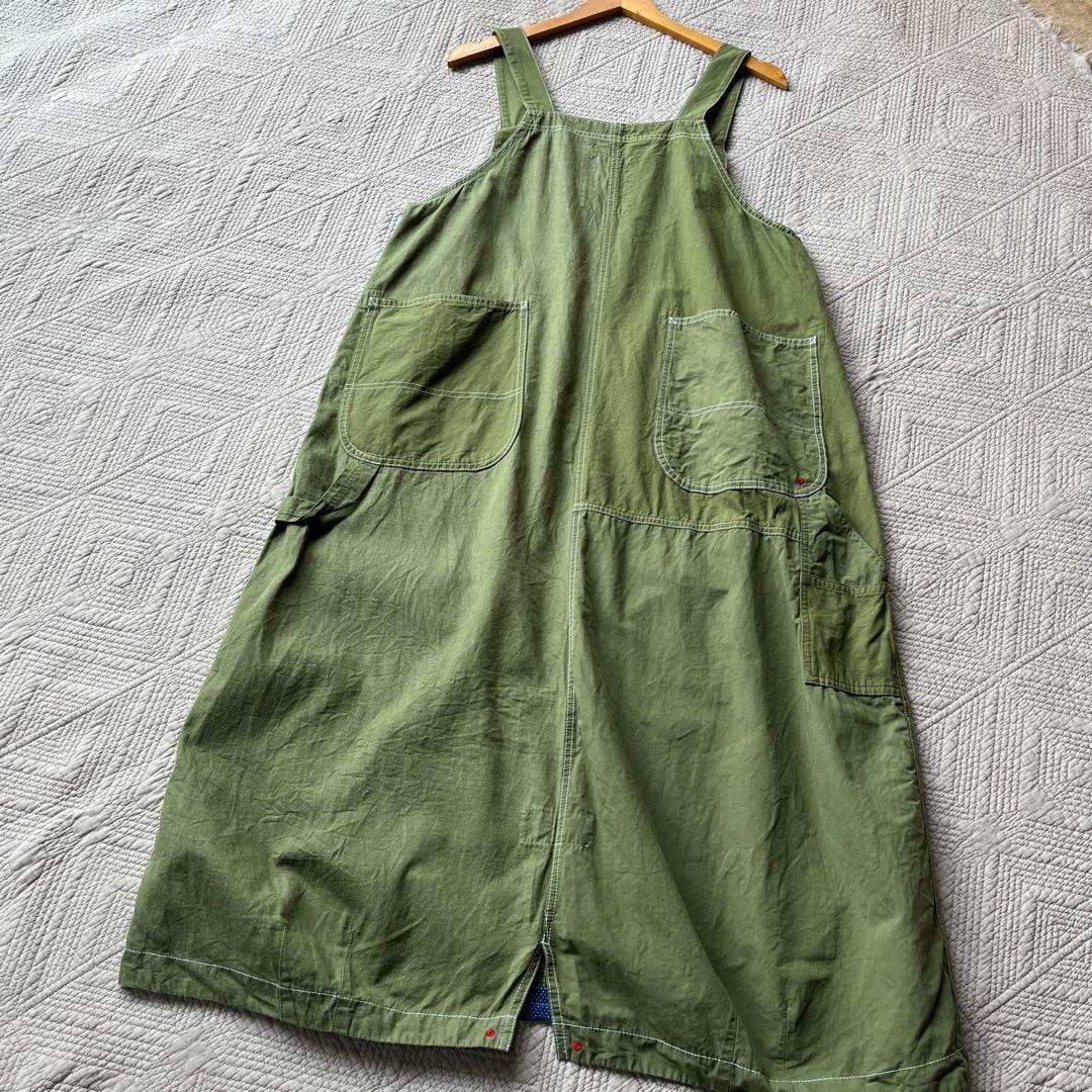 快晴堂 カーキリップストップ パッチワーク オーバーオールスカート