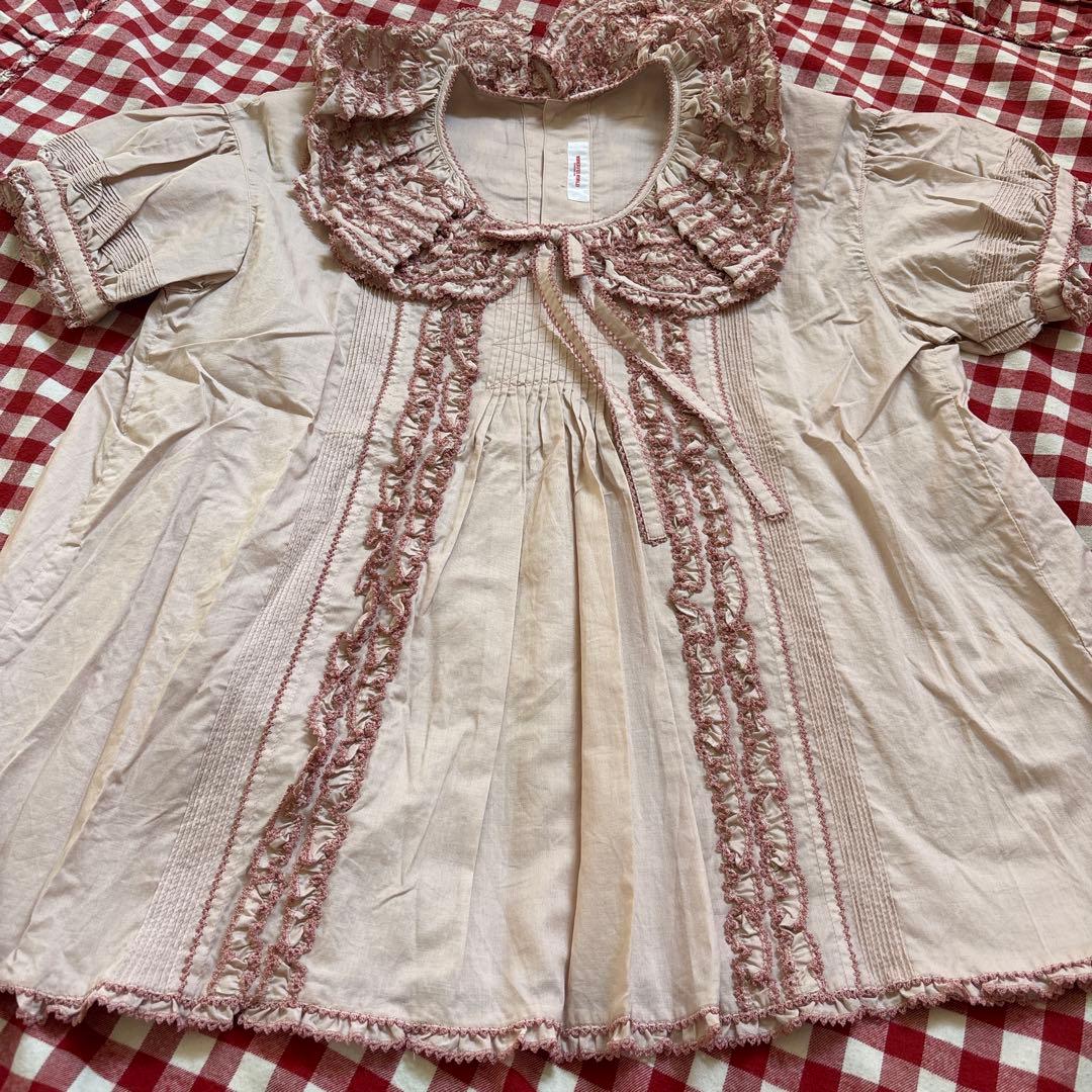 ワンダフルワールドのブラウス