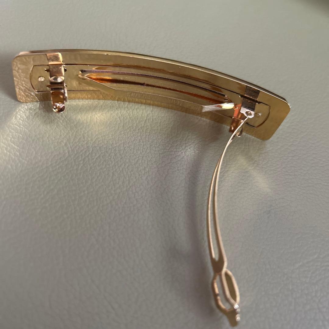 CHANELバレッタ　新品