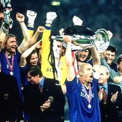 【匿名配送】【入手困難】ユベントス　青　黄　DEL PIERO　away