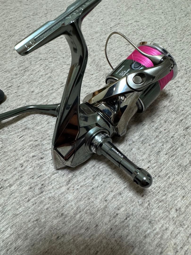 SHIMANO STELLA 3000MHG リール(新品)