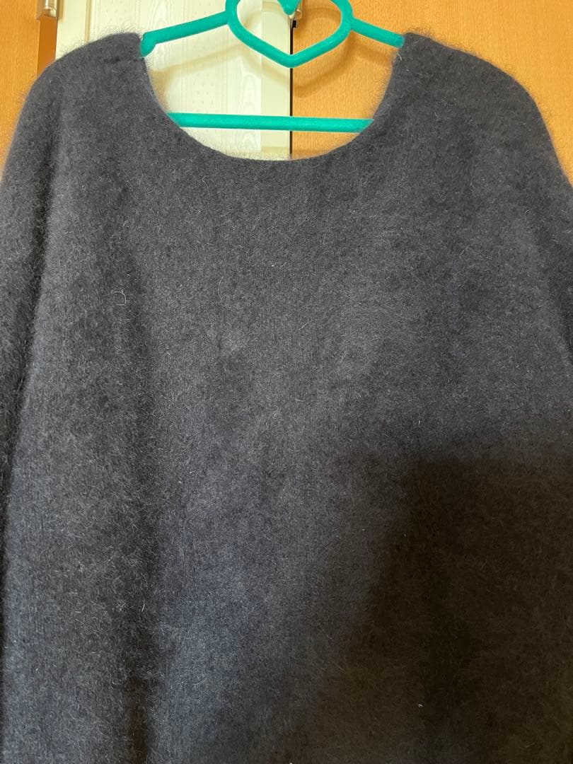 ネイビー Vネック ボリュームスリーブ ファーニット2WAYパフスリーブニット