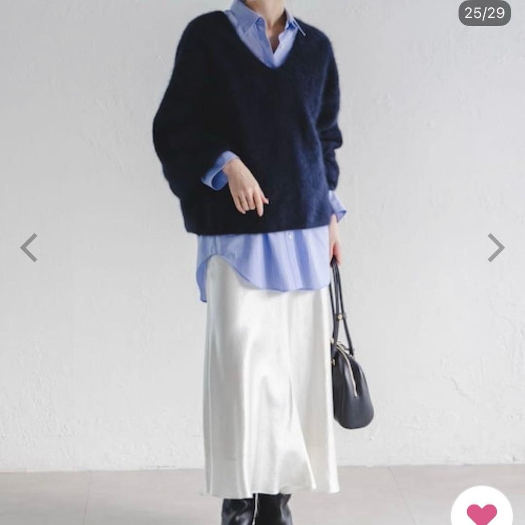 ネイビー Vネック ボリュームスリーブ ファーニット2WAYパフスリーブニット