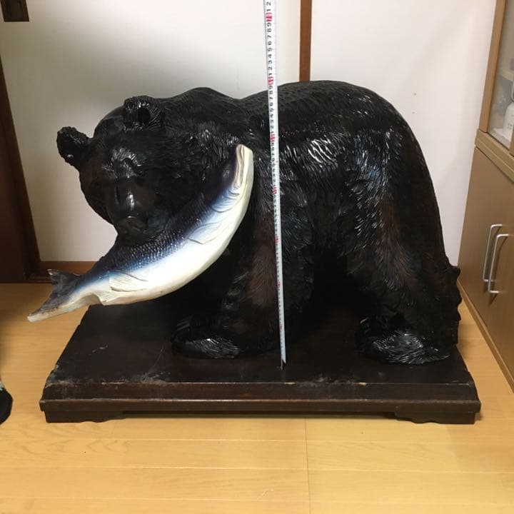 木彫りの熊