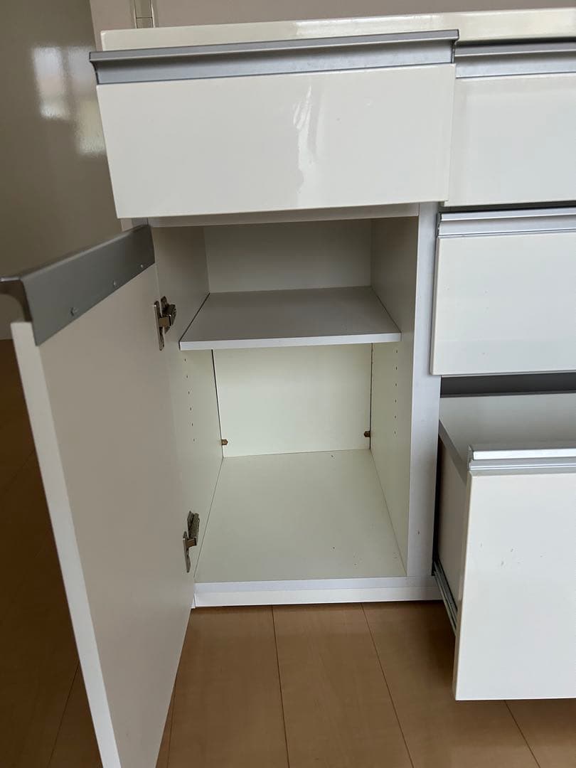 ニトリ　キッチンカウンター ホワイト