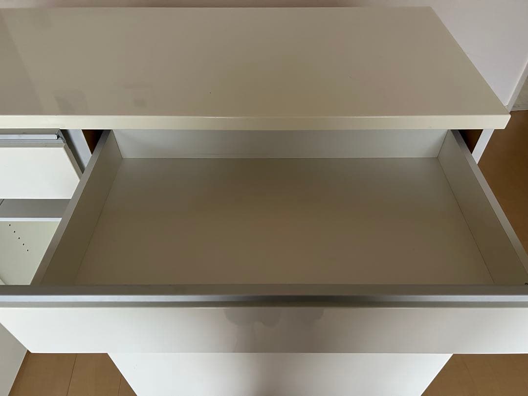 ニトリ　キッチンカウンター ホワイト