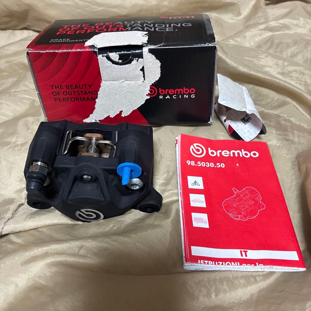 ブレンボ　新カニ　キャリパー　34mm ブラック