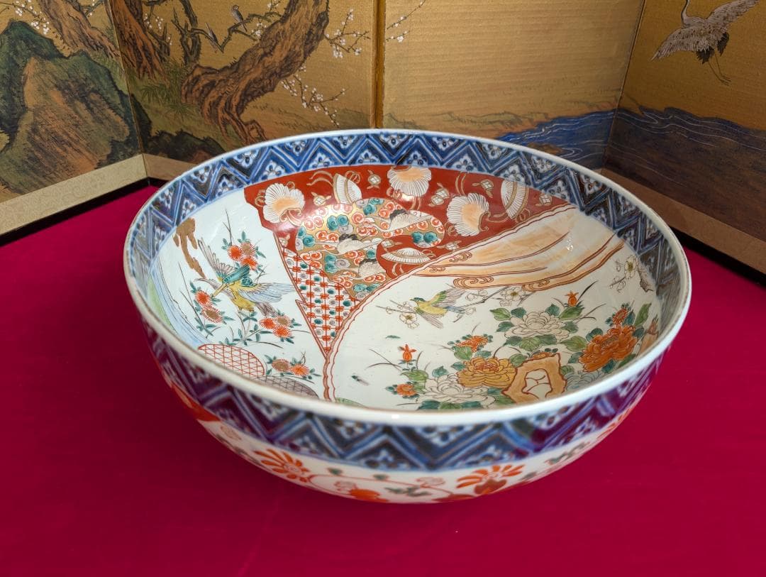 大きな鉢　色絵　古伊万里　大明成化年製在銘