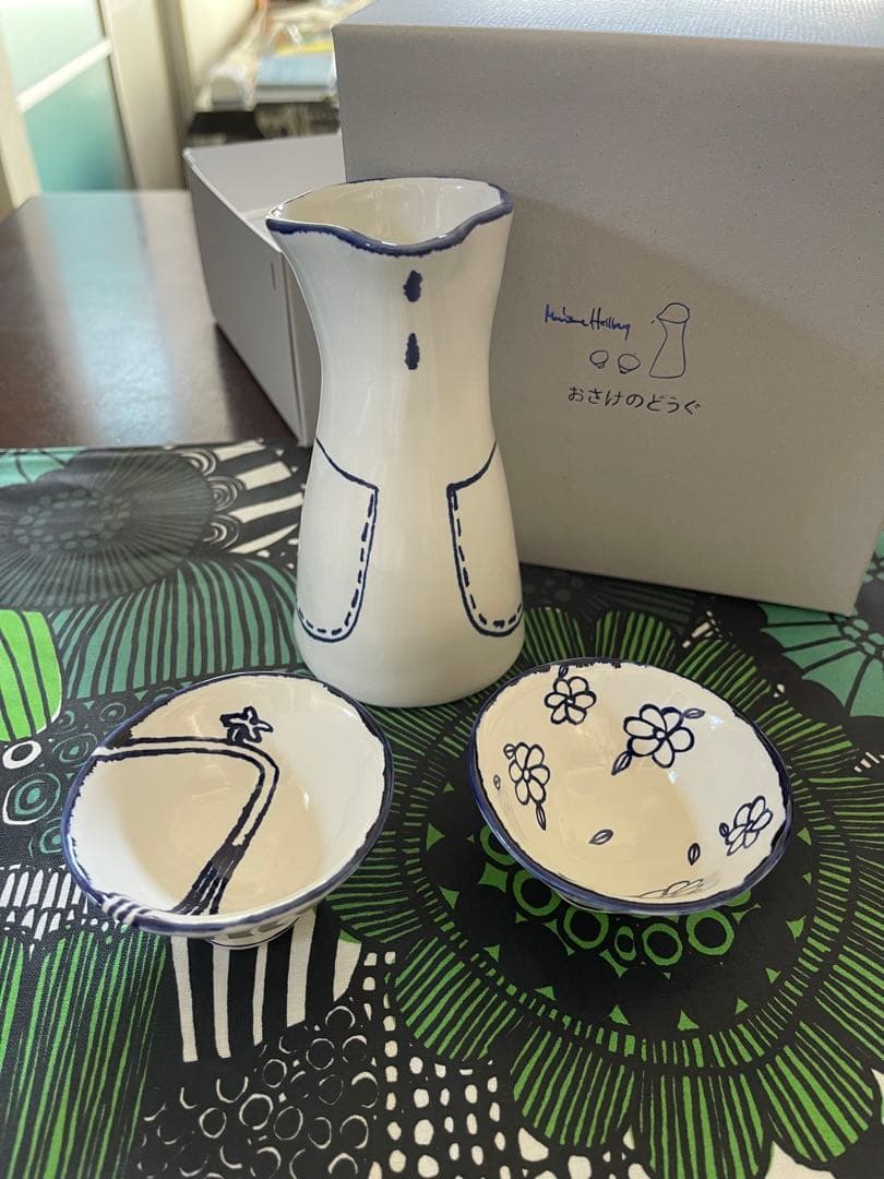 マリアンヌ ハルバーグ おさけのどうぐ