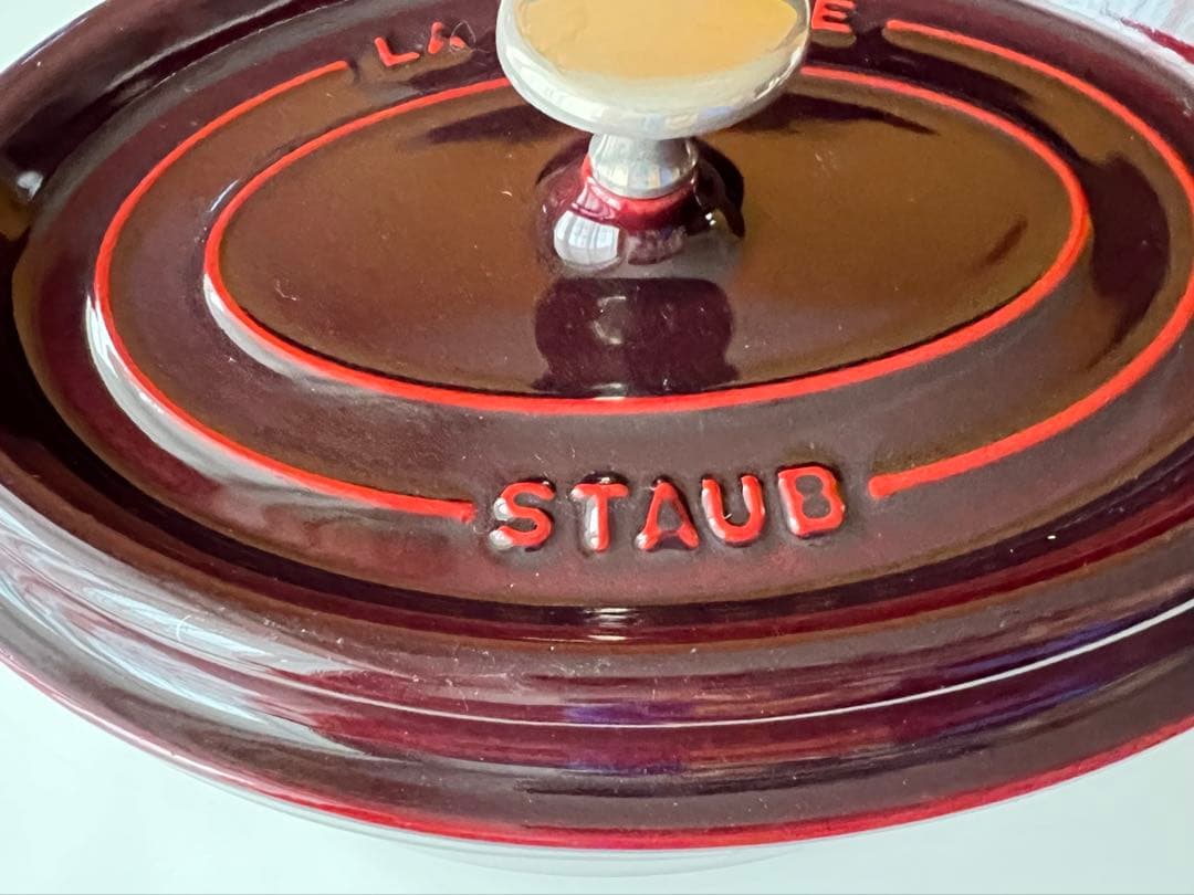 Staub ストウブ 鍋 オバール グレナディンレッド 23cm