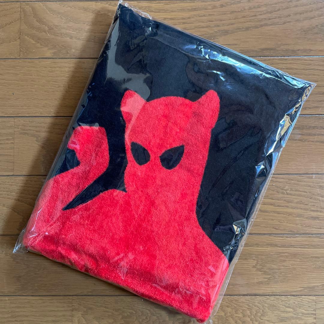 ブラックキャッツ 新品 バスタオル ロカビリー クリームソーダ ピンクドラゴン