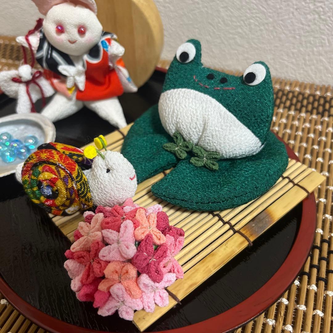 ウサギの七夕飾りとカエルの梅雨の時期飾り