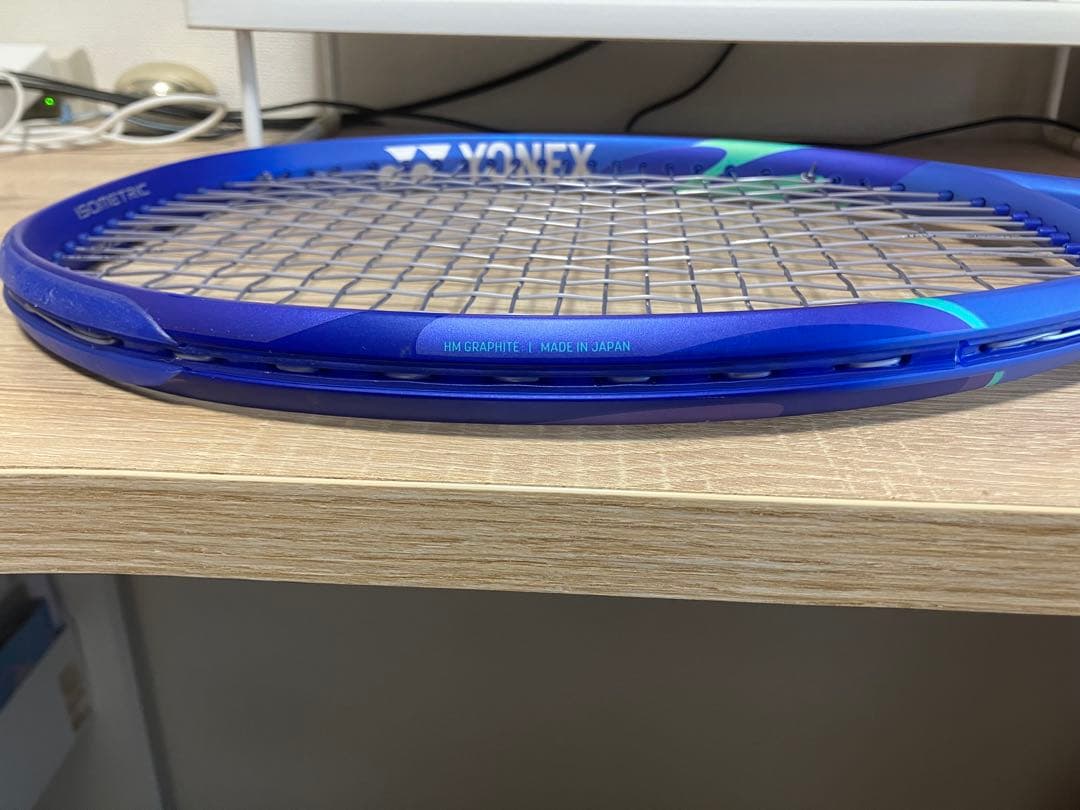 [美品] 保証書付きYONEX EZONE 98 2025年モデル グリップ3