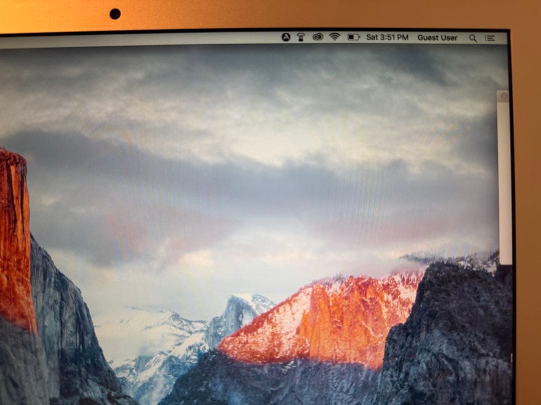 MacBook Air 13インチ i5 256GB 4GB Mid 2013