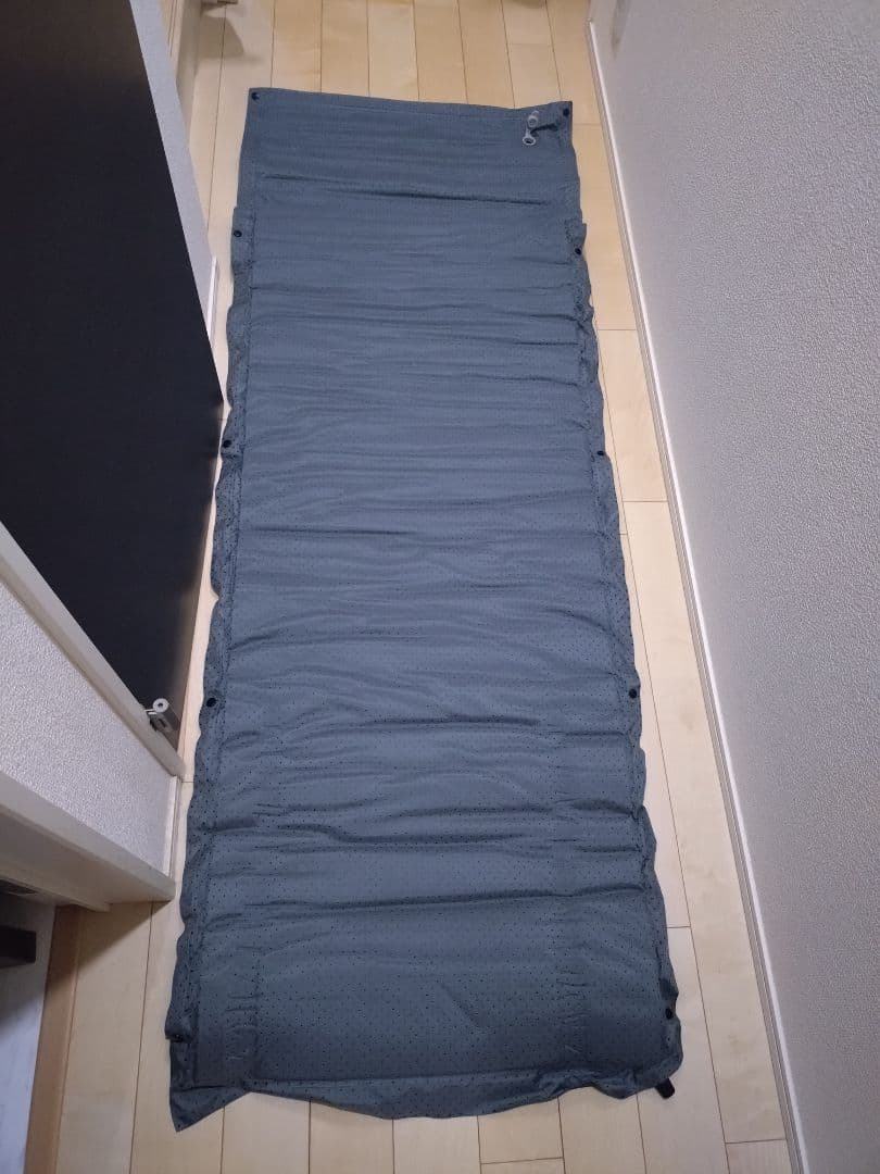 [3個]インフレータマット　ハイランダー　3つセット　アウトドア用マット