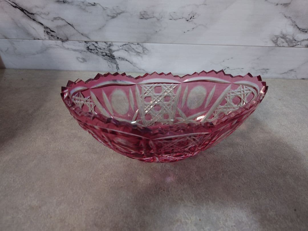 【未使用】山崎　薩摩切子　船形鉢　ワインレッド