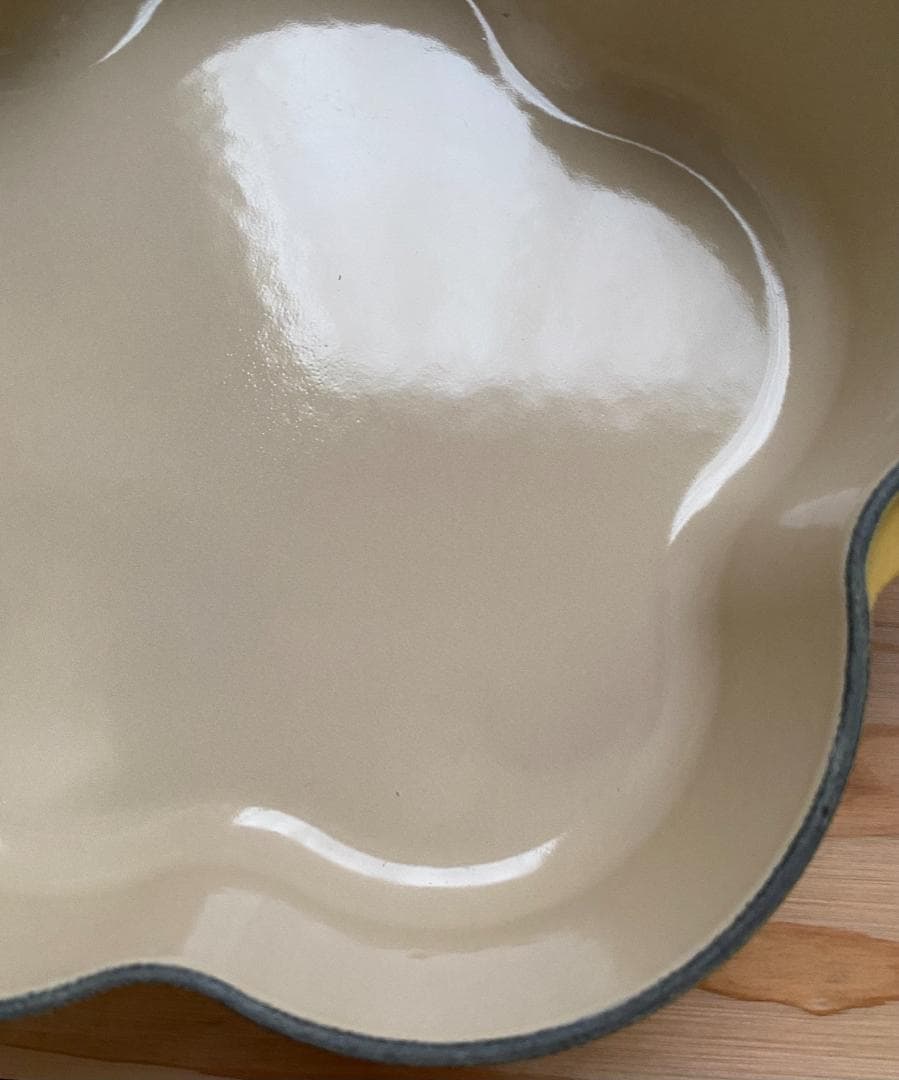 LE CREUSET 　プレート フルール　 20cm ハニー