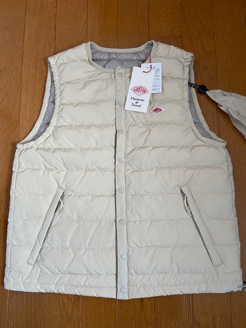DANTON ダウンベスト新品です