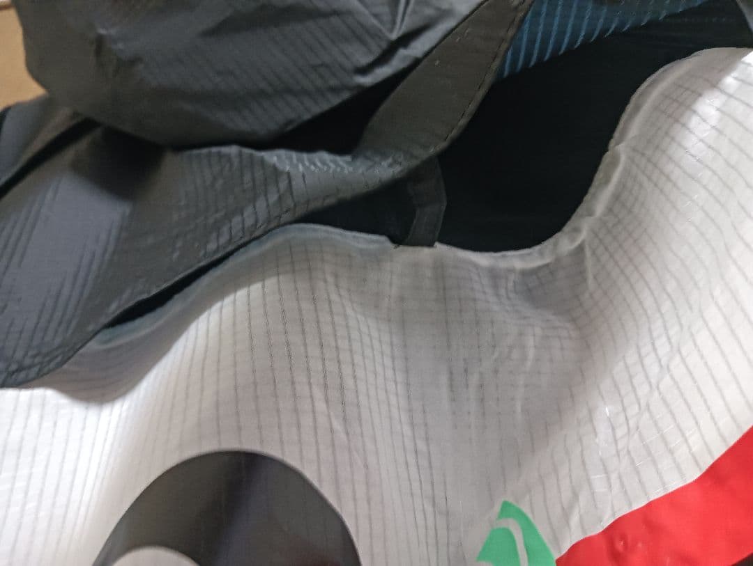 ナイキ トーキョーウィンドランナー フルジップフーディー XL 紙タグ付き