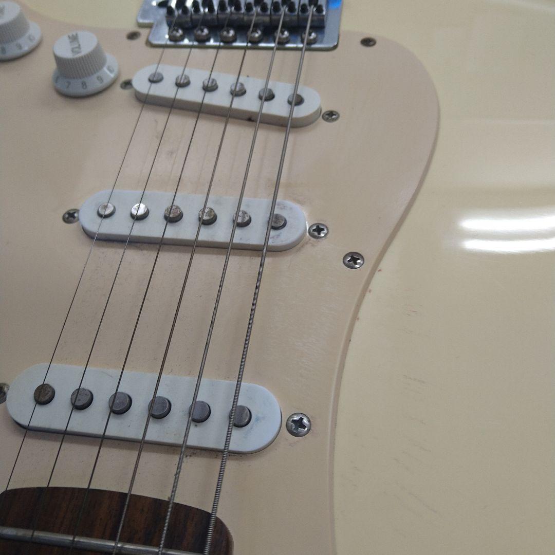 Squier　by Fender Bullet Strat ストラトキャスター