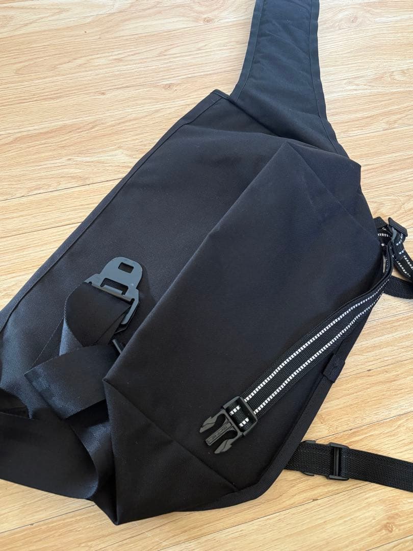 CHROME MINI METRO MESSENGER BAG ミニメトロ