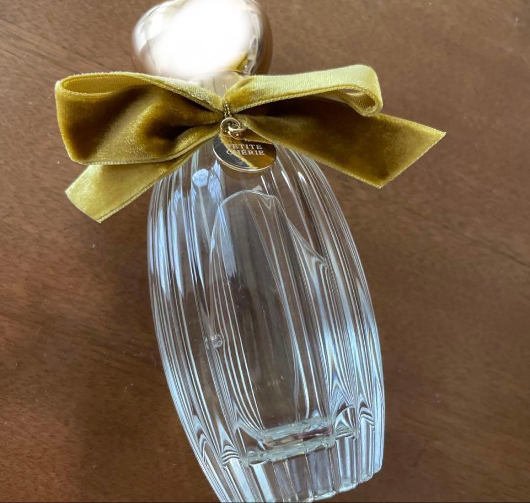 国内購入　グタール　プチシェリー EDP 100ml パルファム