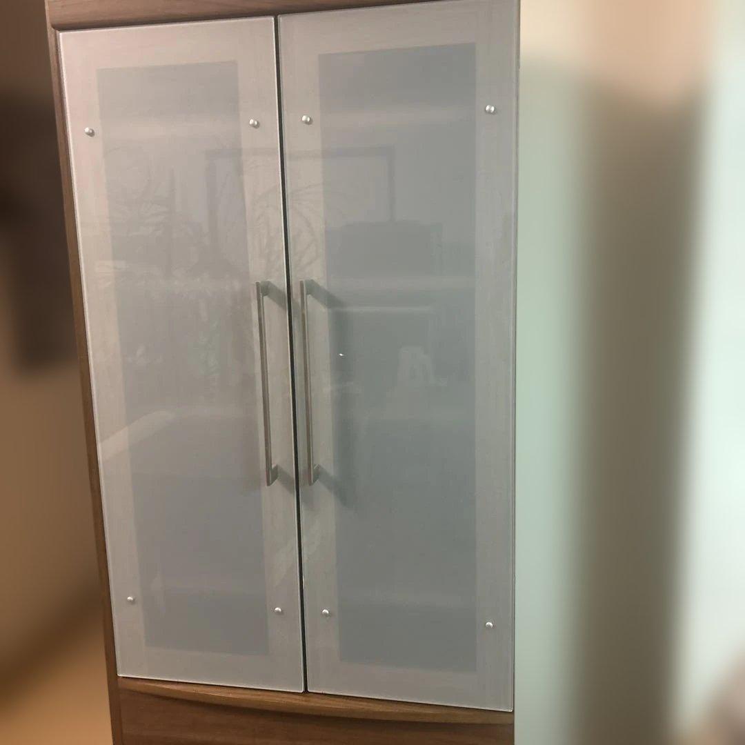 o*e様 大塚家具　食器棚 ガラス扉 3引き出し たのめる便込み