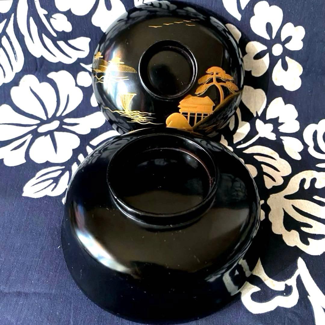 大正時代物・骨董　天然木製黒色漆器椀　金蒔絵・風景画に松葉　菓子椀・雑煮椀　三客