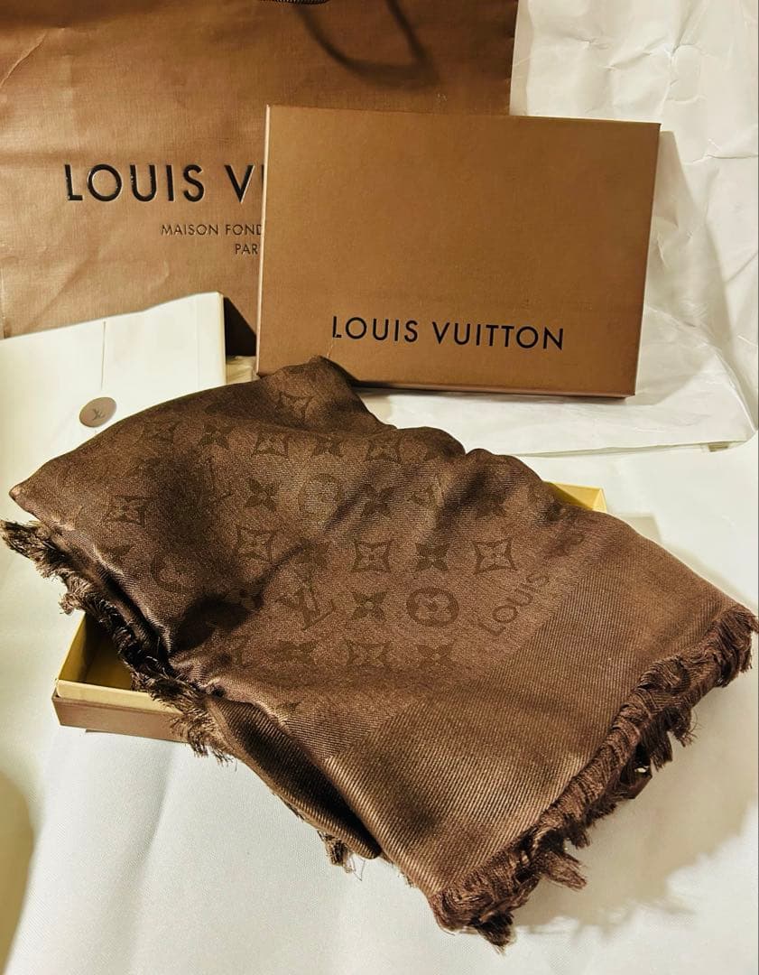 ルイヴィトン　大判ショール　ストール　モノグラム　新品未使用