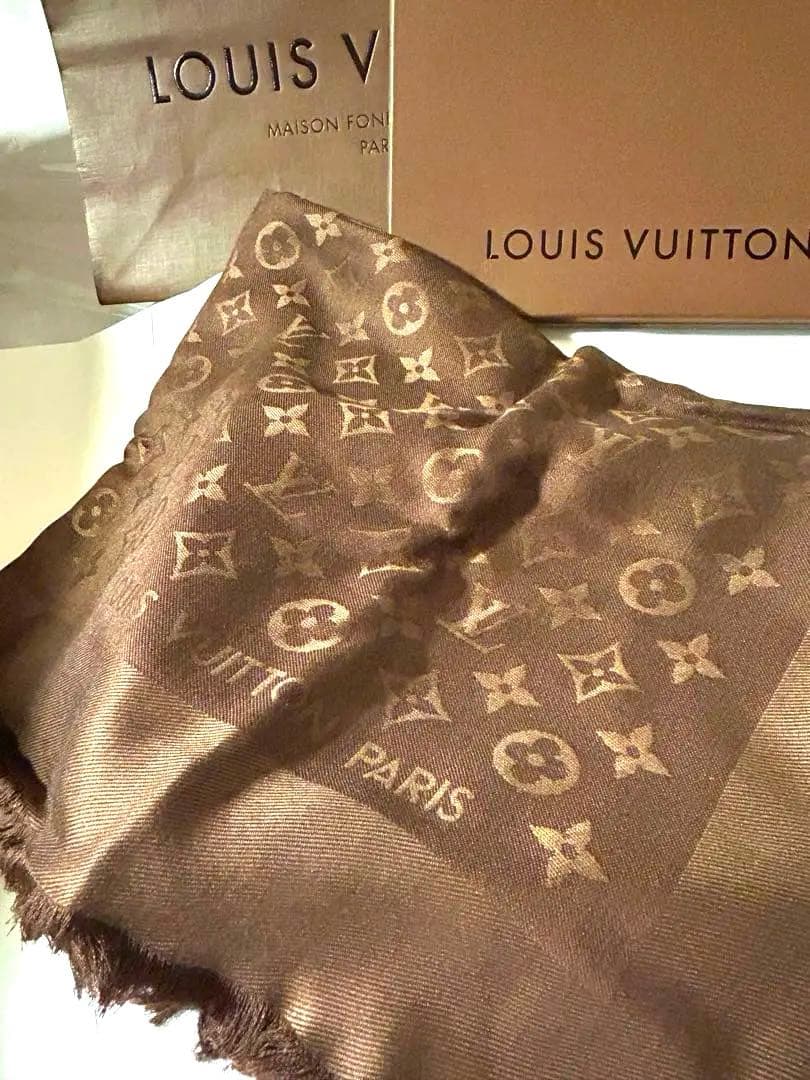 ルイヴィトン　大判ショール　ストール　モノグラム　新品未使用